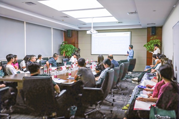 工業(yè)軟件產(chǎn)業(yè)（創(chuàng)客）孵化聯(lián)合體成立暨創(chuàng)客培育沙龍?jiān)陂_(kāi)目公司成功舉辦